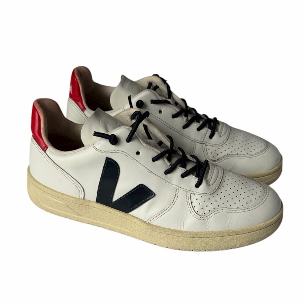 Veja V-10 Leather Sneakers White Black Red Women’s Size 8 (EU 39)